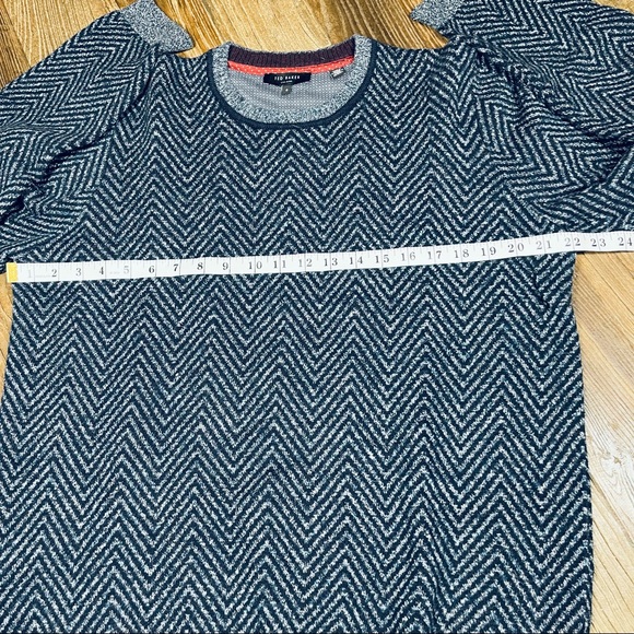 Ted Baker Herringbone Men’s Uncle Knitted Crewneck Sweater Size 5 ~ L (US) - Picture 7 of 10